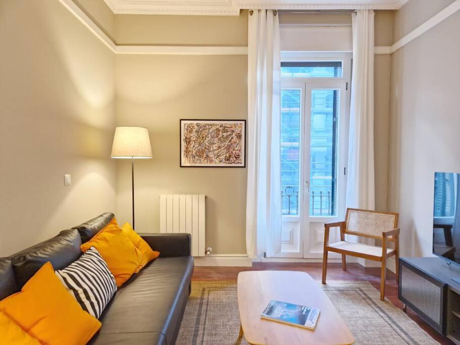 Gran Via & Parking Gratis By Aloha * Bilbau