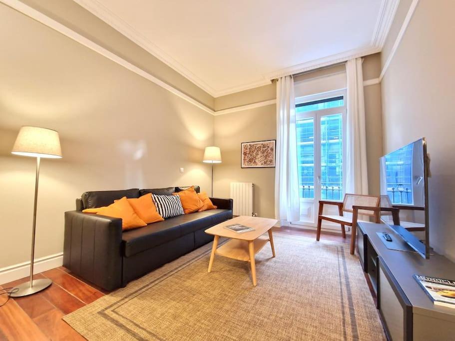Appartement Gran Via & Parking Gratis By Aloha